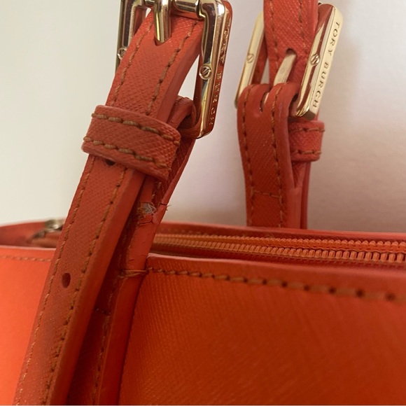 Tory Burch Emerson Buckle Tote Large - Picture 6 of 6